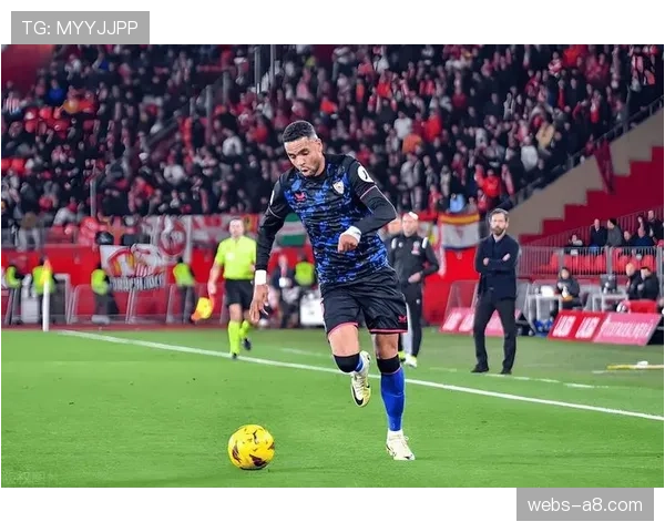 西甲：赫罗纳最后时刻绝平塞维利亚，2-2保持前四位置